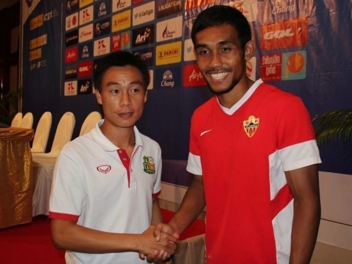 Thai star Teerasil leaves La Liga for TPL