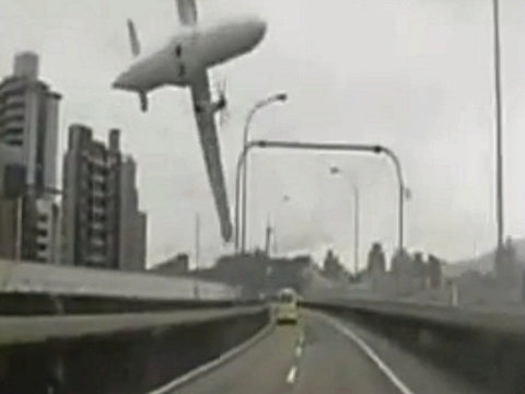 Taiwan hero pilot found clutching joystick of crashed plane