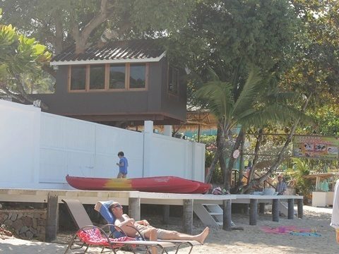 Crackdown on illegal beach structures continue in Phuket