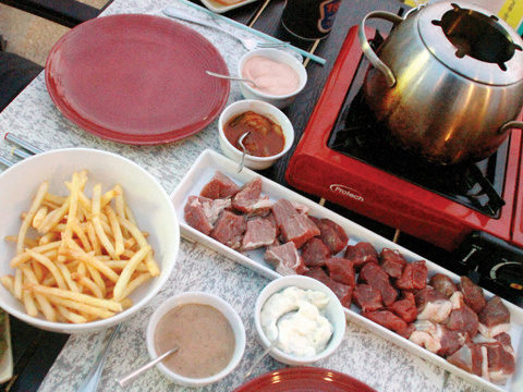 A belly-busting fondue