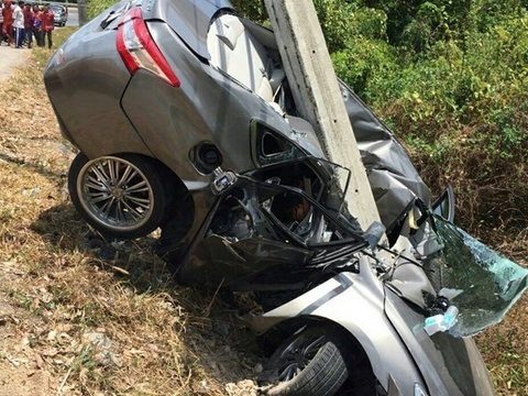 Phuket lawyer killed in crash in Satun