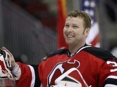 Record-win goalie Brodeur signs with St. Louis