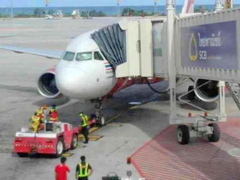 AirAsia plane shudders to a halt in Phuket bomb scare