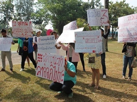 Жители Паклока требуют наладить водоснабжение